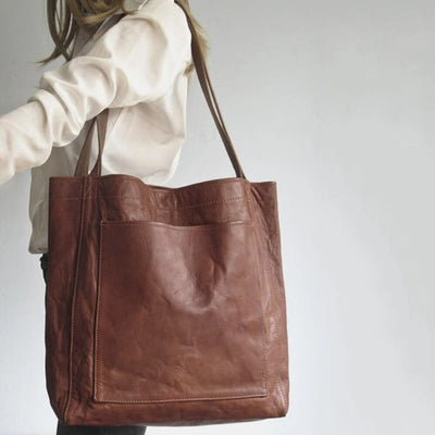 Zoe - Elegant leather handbag