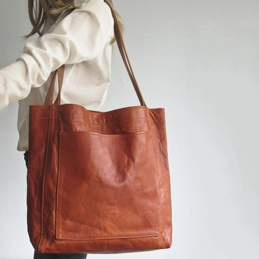 Zoe - Elegant leather handbag